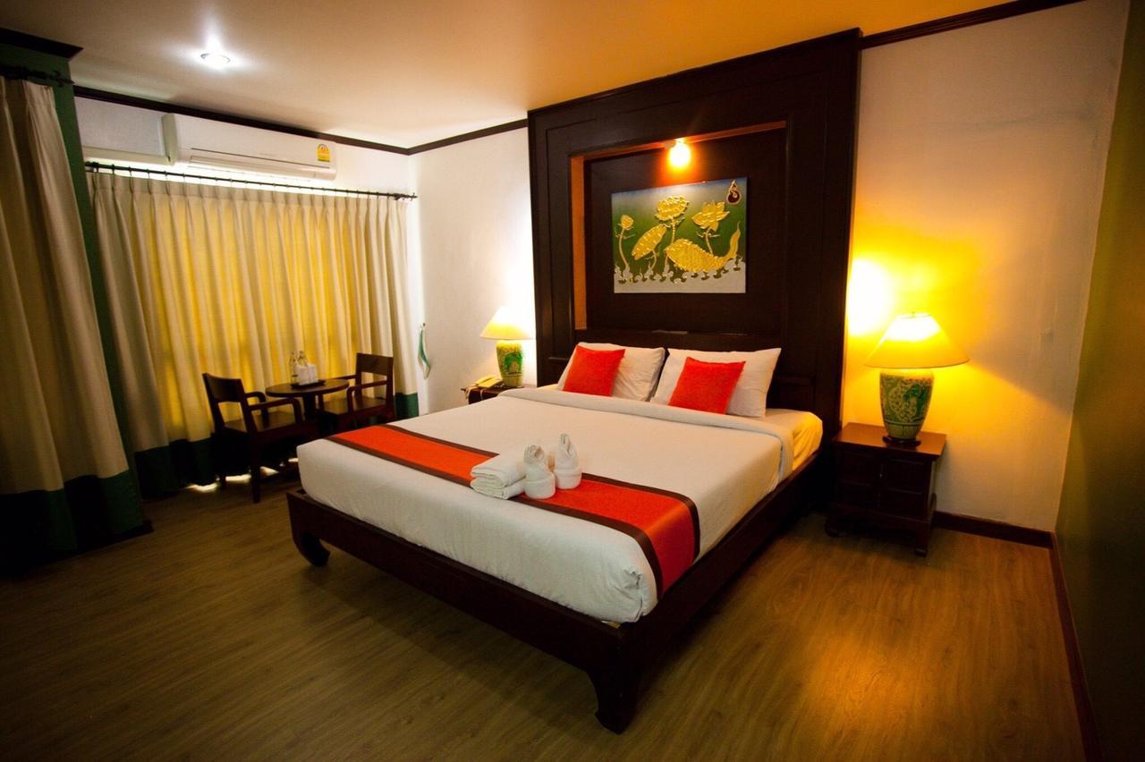 Chour Palace Hotel Mae Sai Esterno foto