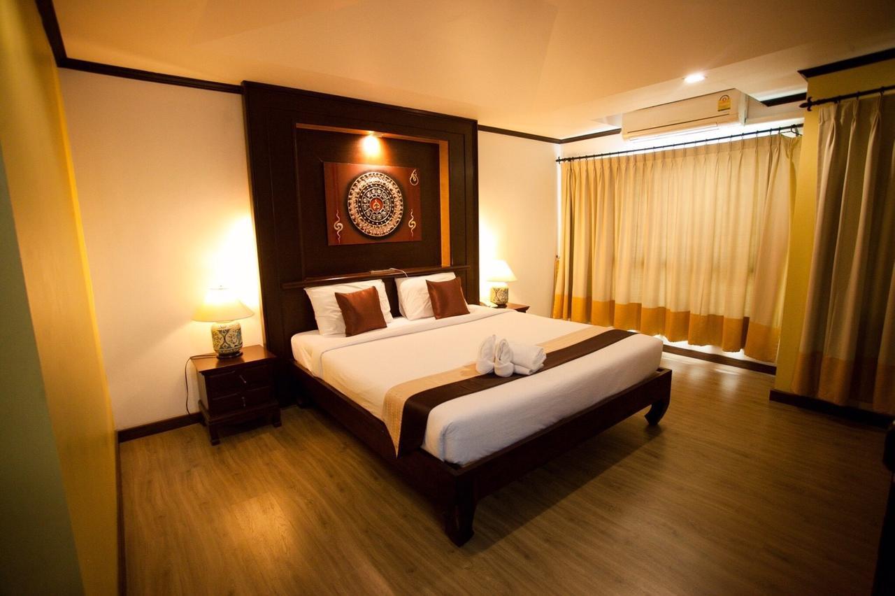 Chour Palace Hotel Mae Sai Esterno foto